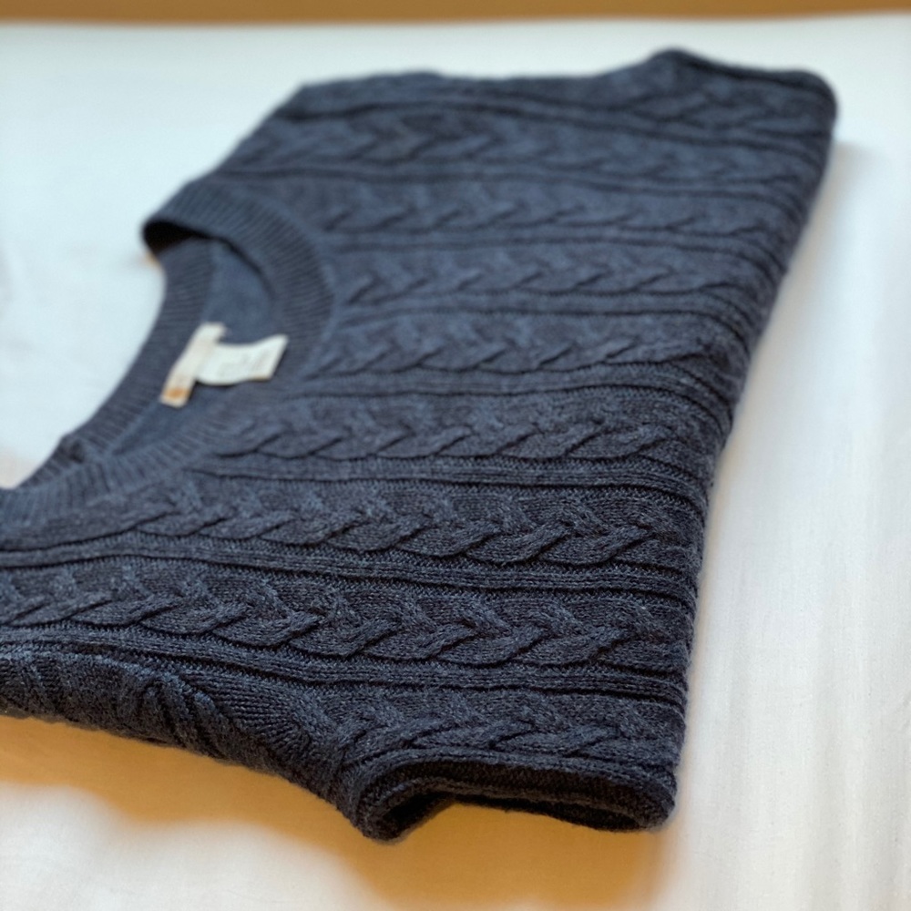 H&M women’s thick sweater
